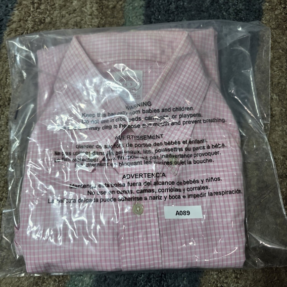 Brooks Brothers Makers Pink Check Button Down Shirt 15-33 All Cotton USA - Picture 9 of 9